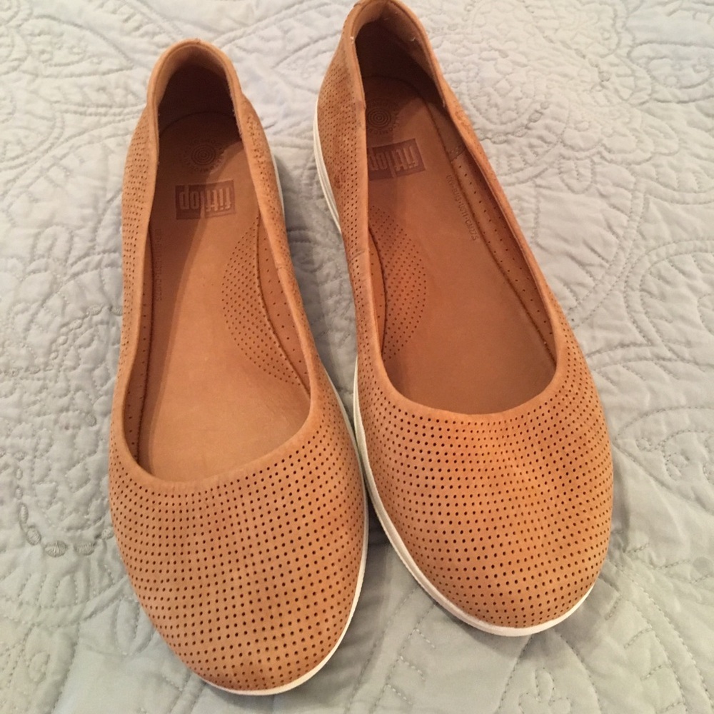 Clarks Tan Perforated Women's Flats